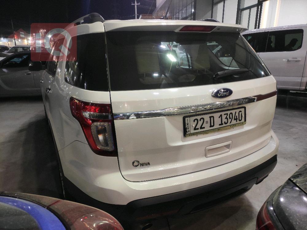 Ford Explorer